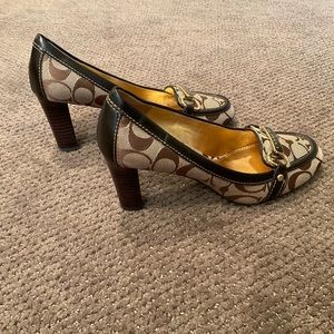 Coach chunky heels brown